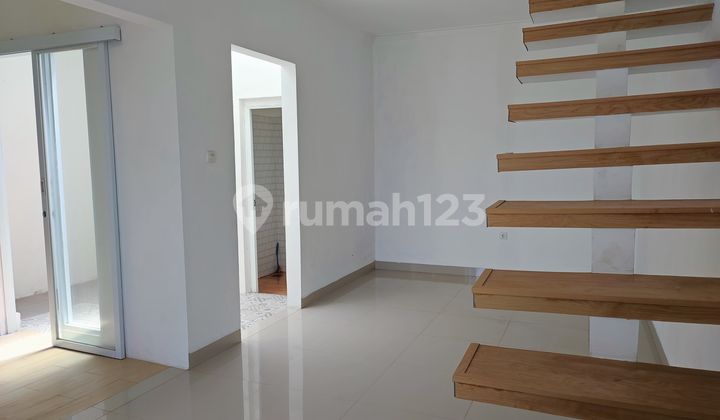 Rumah Villa Asri 2 Lantai, Akses 2 Mobil, Shm - Ciwaruga Dekat Unai & Dt Bandung 2