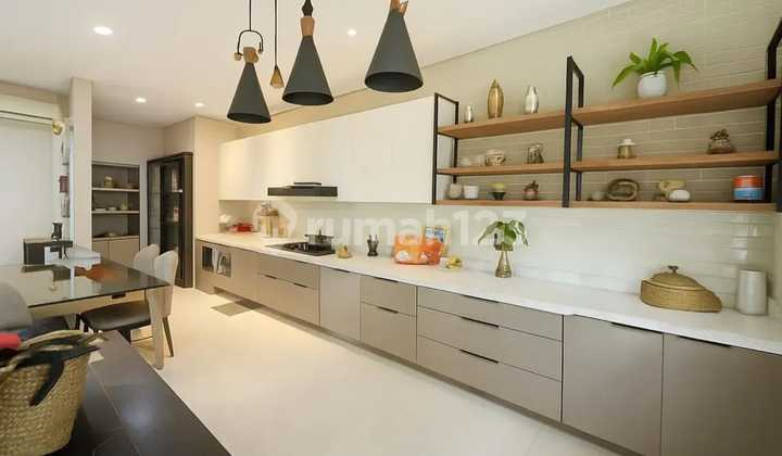 Rumah Semi Furnished Cakepp Di Cluster Mayfield Greenwich Bsd Rapihh Siap Huni Sudah Renovasi.dan Dicat Ulang Luas Tanah 160m2 >> 8x20 Luas Bangunan 210 >> 2 Lantai Kamar Tidur 3+1 Kamar Mandi 2+1 Listrik 5500w Semi Furnished Carport 2 Mobil Hadap Selatan Rumah Semi Furnished Cakepp Di Cluster Mayfield Greenwich Bsd Rapihh Siap Huni Sudah Renovasi.dan Dicat Ulang Luas Tanah 160m2 >> 8x20 Luas Bangunan 210 >> 2 Lantai Kamar Tidur 3+1 Kamar Mandi 2+1 Listrik 5500w Semi Furnished Carport 2 Mobil Hadap Selatan