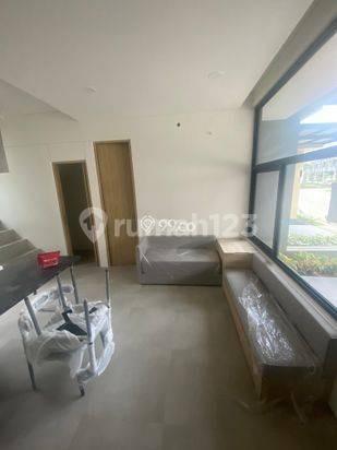 Svani Tanakayu Bsd 2 Lantai 》 3 Kamar Tidur2 Kamar Mandi Luas Tanah70 5x14bangunan 2 Lantai 1 Carport + Kanopi Full Furnished 3 Ac Water Heater Kompor Kitchen Set Meja Makan 2