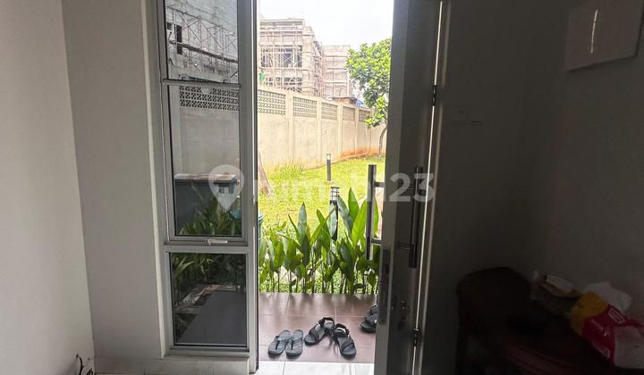 Quick Sale 2-Story House @ Corral Cluster, Malibu Village - Gading Serpong, Land 40, Building 53, 2 Bedrooms, 2 Bathrooms, Dimensions 5x8, Electricity 5,500, Facilities Club House Swimming Pool, Gym Area. 2
