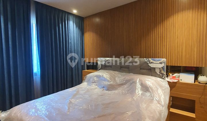 Greenwich Caelus Bsd Termurah Rapih Siap Huni, Lokasi Terbaik Dekat Pusat Kuliner ,.Dekat Sekolah Terbaik Ipeka, Nanyang, St.john, Syafana, A C S ( Anglo Chinese School ) Dekat Pusat Kuliner Aniva, Goldfinch, Maggiore , Qbiq , Duta Buah, Ararasa, The Barn