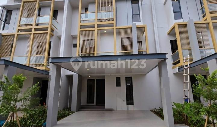 Eonna Rumah Baru Siap Huni Bsd >>baru Serah Terima Cluster Eonna Bsdlokasi Depan Mal Eastvara 8m X 14m Luas Tanah 112m2luas Bangunan 192m2kt 4+1km 5+1 3 Lantai Hadap Selatan Harga: 5m