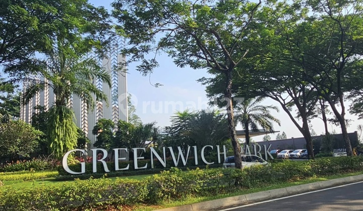 House in Sheffield Greenwich Cluster BSD, Land Area 160 m2 (8 x 20), Building Area 130 m2, 2 Floors, 3+1 Bedrooms, 2+1 Bathrooms, 2-Car Carport, South Facing