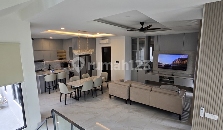 Eonna BSD Brand New Fully Furnished .. Steps Away from Mal Eastvara 4+1 Bedroom 4+1 Bathroom AC Water Heater Office Room Living Room Family Room Garage for 3 Cars Club House (Swimming Pool, Gym, Classroom, Karaoke) Eonna BSD Brand New Fully Furnished .. Steps Away from Mal Eastvara 4+1 Bedroom 4+1 Bathroom AC Water Heater Office Room Living Room Family Room Garage for 3 Cars Club House (Swimming Pool, Gym, Classroom, Karaoke)