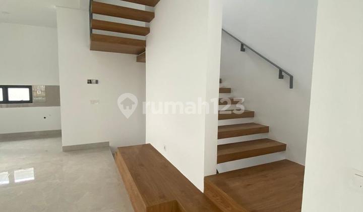 Rumah Bsd Baru Eonna- Aerra Lt 112M2 Lb 192M2 Kt 4 + 1 Km 4 + 1 Carport 2 Ac Air Pam Rumah Bsd Baru Eonna- Aerra Lt 112M2 Lb 192M2 Kt 4 + 1 Km 4 + 1 Carport 2 Ac Air Pam