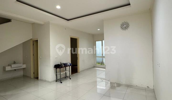 Leora Ready-to-Occupy House Location Near Pasar 8 Alam Sutera In Leora Cluster, Land Area 7x17, Building Area 134 - 2-Storey Building, 4+1 Bedrooms, 3+1 Bathrooms 2