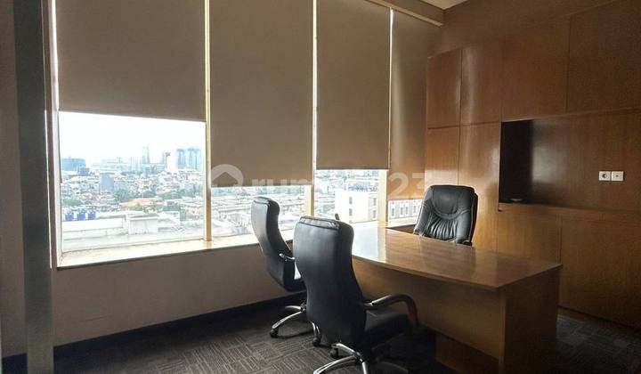 Dijual Cepat Kantor di Area Bisnis Jakarta Pusat