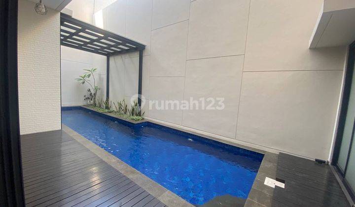 Di Jual Cepat Rumah Mewah Navapark Bsd City, Cluster Premium Di Cbd Bsdrumah Dengan Private Swimming Poolspek:3 Lantailebar 10lt 220lb 2853 Kamar Tidur3 Kamar Mandir1 Kamar Tidur & Mandi Artsemi Furnishswimming Pool 3m X 9mshmlistrik 7700 Watt~turun Harga 2