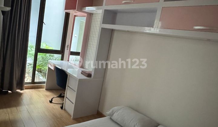 Eminent Prestigia BSD City, 3rd Floor with Home Theater, Land/Building Area: 153/250, Bedrooms/Bathrooms: 4+1/3+13, Fully Furnished, South Facing, Electricity 5500, Certified Title. 2