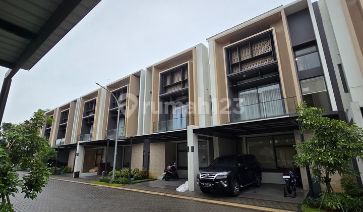 Rumah Baru Vasya Tanakayu Furnished Siap Huni ,furniture + Include Ac Water Heater Gordyn. Rumah Baru Vasya Tanakayu Furnished Siap Huni ,furniture + Include Ac Water Heater Gordyn.