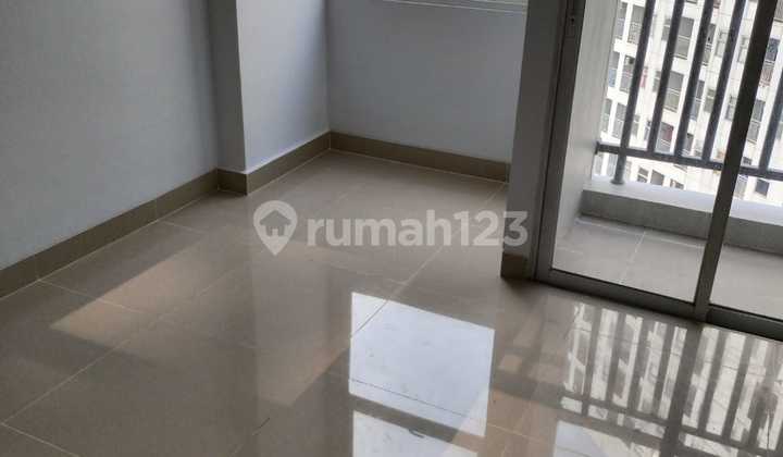 Cisauk Studio Apartment 20m2 Net Area North-Facing 19th Floor>> Near Cisauk Train Station Near Toll Gate Near Aeon Mall BSD Cisauk Studio Apartment 20m2 Net Area North-Facing 19th Floor>> Near Cisauk Train Station Near Toll Gate Near Aeon Mall BSD