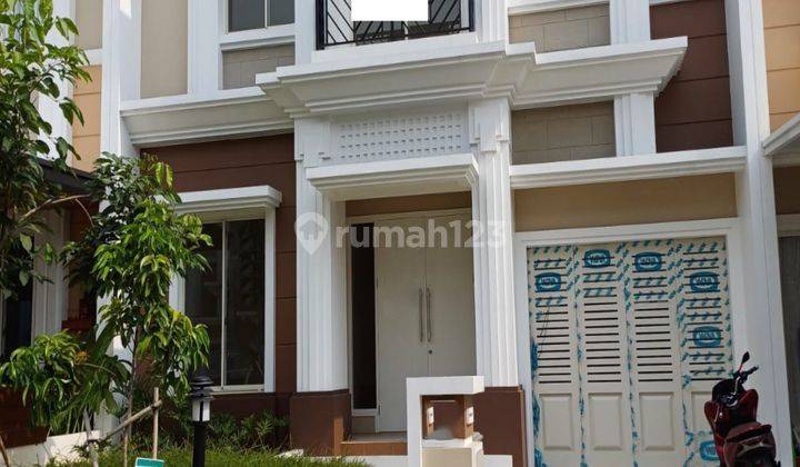 Rumah Cantik Baru Serah Terima Dari Developer Siap Huni Ada 4 +1 Kamar Tidur Lokasi Sangat Strategis Dekat Pusat Kuliner Ruko Goldfinch Dan Maggiore Dekat Sekolah Dan Universitas Ternama  Bebas Banjir Lingkungan Aman , Nyaman Dan Asri 1