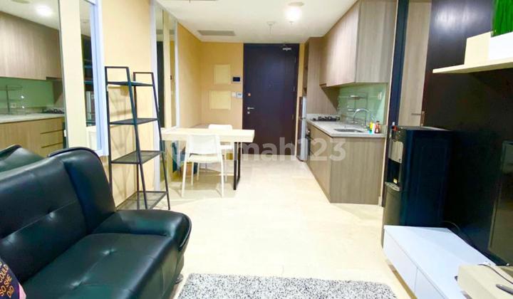 Apartemen Ciputra World 2, Jakarta 2