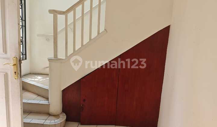 Britania Garden Jl. Excalibur, North Lippo Karawaci 2