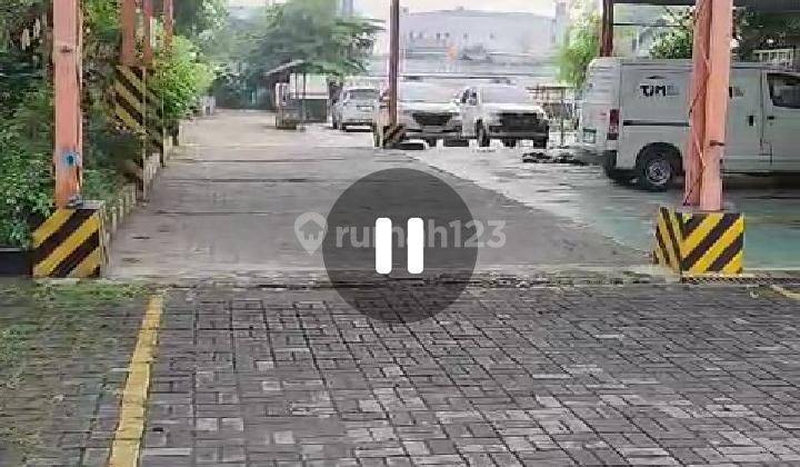 Disewakan Gudang Bagus Siap Pakai Pinggir Jalan Raya Dekat Kawasan Industri Jiep Pulo Gadung, Jakarta Timur 2