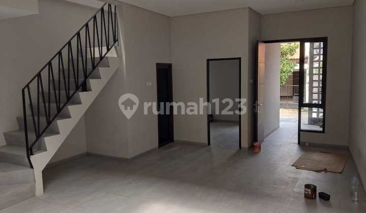 Dijual Rumah Baru Siap Huni di Kayu Putih Jakarta Timur 2