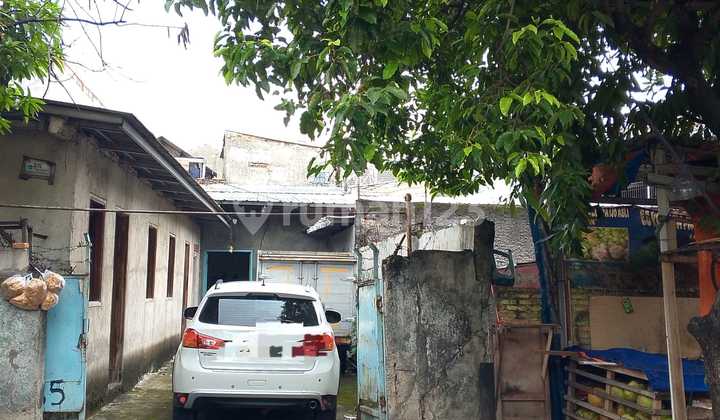 Dijual Rumah bisa untuk Usaha Dekat Mall di Klender Jakarta Timur