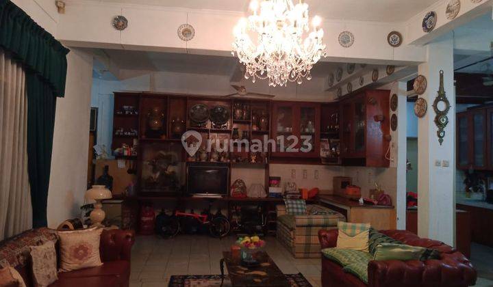 Dijual Rumah Lama Masih Terawat Dan Rapi di Pulomas Jakarta Timur 1