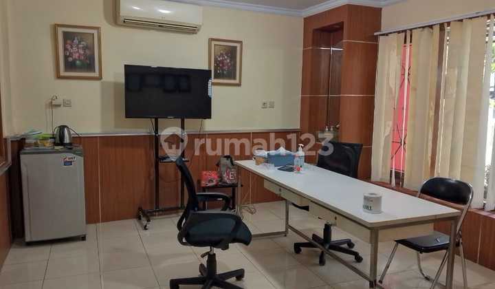 Dijual Klinik Kesehatan Masih Aktif di Tebet Jakarta Selatan