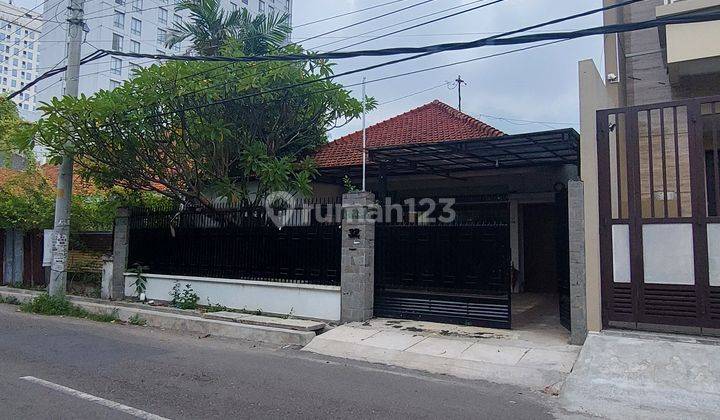 Disewakan Rumah Tengah Kota Dan Strategis Dekat Simapng 5 2