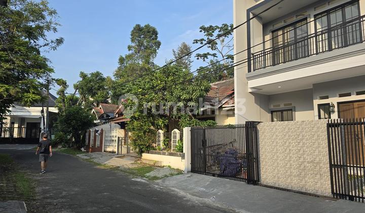 Rumah 2lt Di Bsd Dijual Dibawah Harga Pasaran Lokasi Strategis