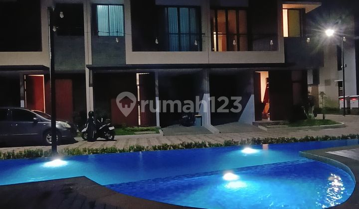 Dijual Rumahsiaphuni 2Lantai Dikembangan Jakarta Barat. Dijual Rumahsiaphuni 2Lantai Dikembangan Jakarta Barat.