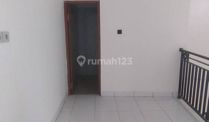 Disewa Ruko 2 lantai  di pusat kuliner P8ASAR LAMA Tangerang. 4