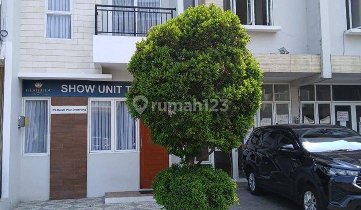 Dijual Rumah Eksclusif Modern 2 Lantai Di Selatan Jakarta 1