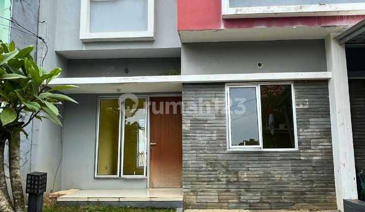 Dijual Rumah Bagus, 2 Lantai di Sentul, Bogor