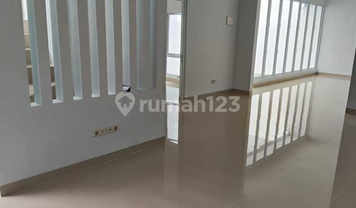 Beautiful House for Sale in Favotive Cluster at Kota Wisata