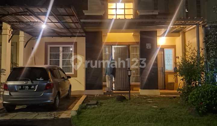 Dijual Cepat Rumah di Legenda Wisata LT 136 m2