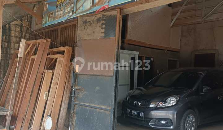 Dijual Toko Kusen dan Tempat Tinggal di Taman Cimanggu Raya Dijual Toko Kusen dan Tempat Tinggal di Taman Cimanggu Raya
