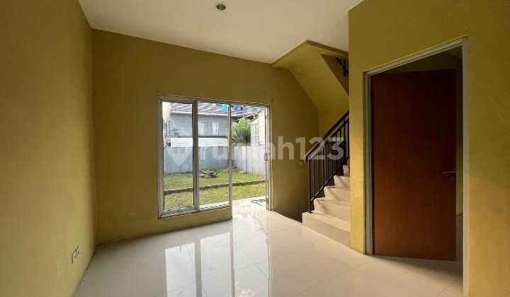 Dijual Rumah Bagus, 2 Lantai di Sentul, Bogor 2