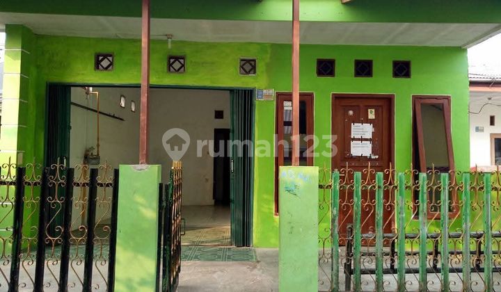 Rumah Shm Dengan Lokasi Strategis Di Beji Depok