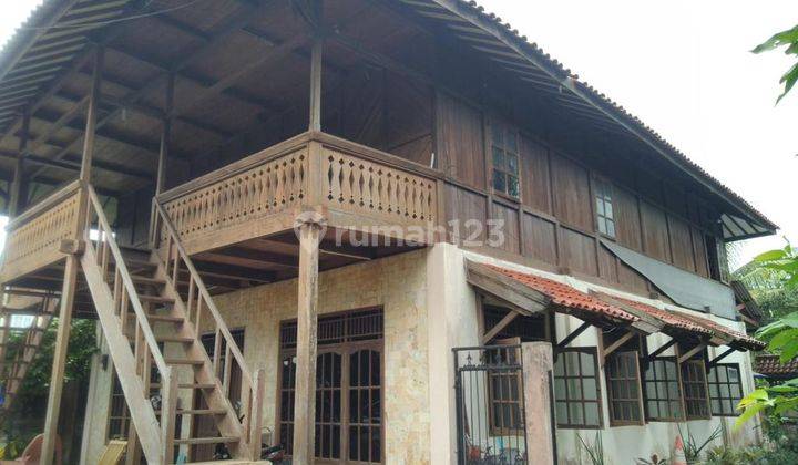 Rumah bagus 2 lantai di Jalan Pahlawan Cinangka Depok  9