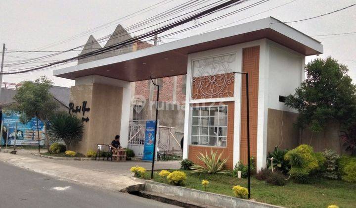 Rumah bagus 2 lantai di Jalan Pahlawan Cinangka Depok  10