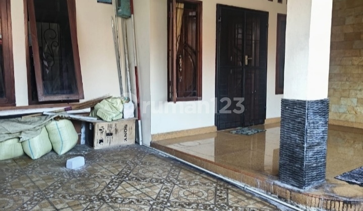 Strategic Semi Furnished House in Beji Depok Strategic Semi Furnished House in Beji Depok