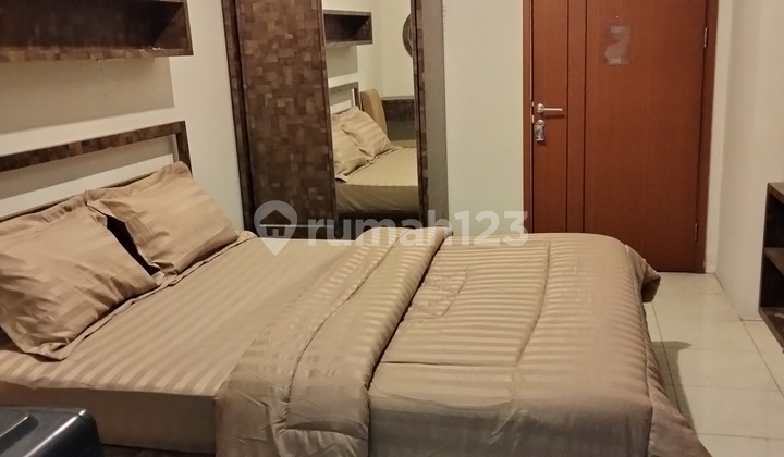 Great Furnished Studio Room in Margonda Residence 4 Apartment Depok Great Furnished Studio Room in Margonda Residence 4 Apartment Depok