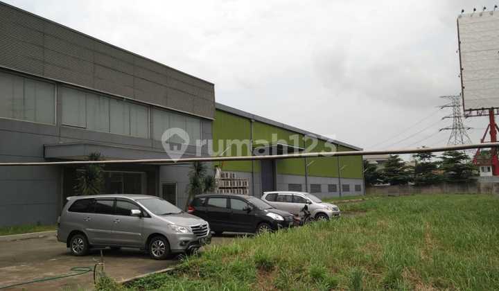 Pabrik Dekat Pintu Tol Cibitung