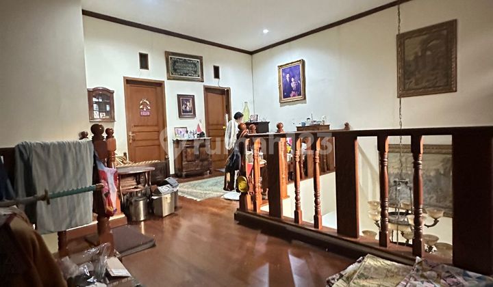 rumah modern nyaman lokasi di kopo permai 2