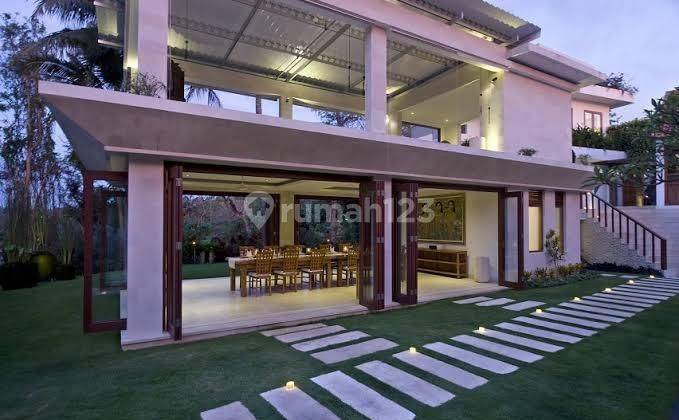 For Sale Villa di Komplek Los Sunggai di Pantai Pasut Tabanan  3