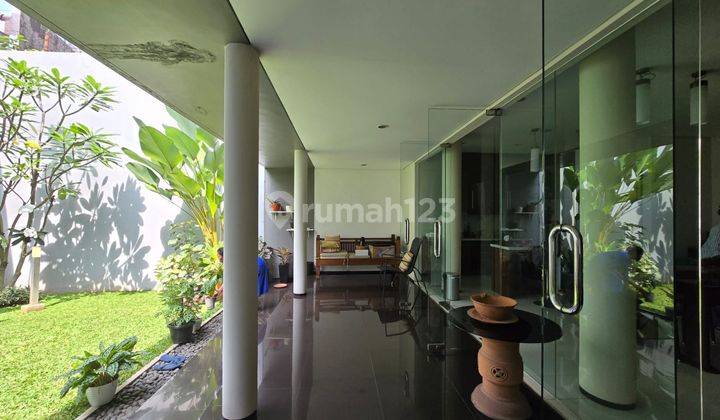 Rumah Dijual Cantik Hommy di Tubagus Ismail 2