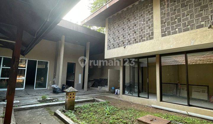 Disewakan Ruang Usaha di Mainroad Surya Sumantri Lokasi Straegis 1