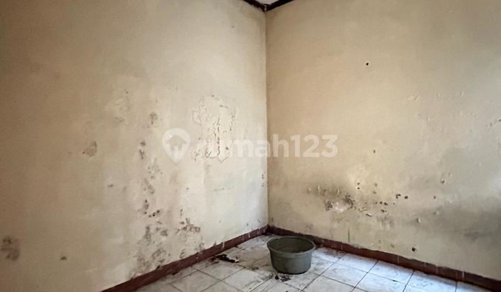 Rumah Minimalis Modern di Taman Cibaduyut Indah 1 2