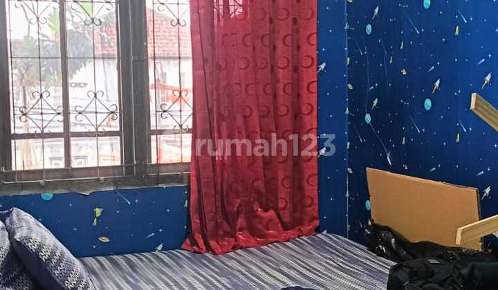 minimalist comfortable house in the Pasir Salam area 2