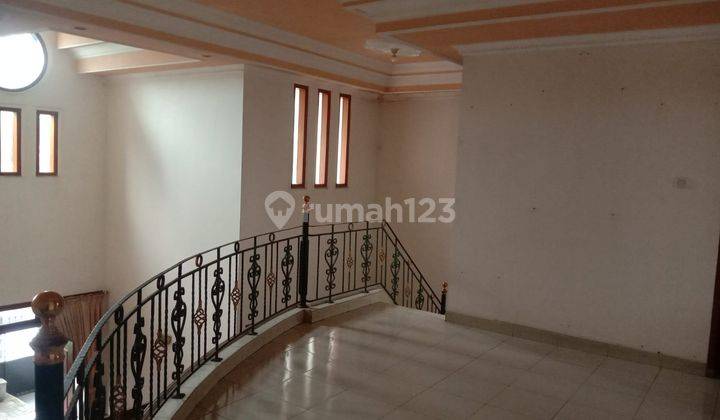 Rumah Minimalis Cantik di Daerah Parakan  1