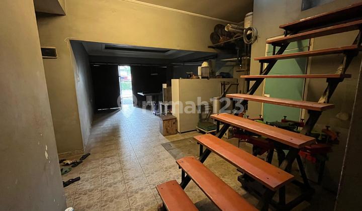 rumah cocok untuk usaha atau kosan di sayap cibeureum 2