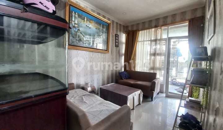 Rumah Minimalis Nyaman di Taman Cibaduyut Indah Rumah Minimalis Nyaman di Taman Cibaduyut Indah