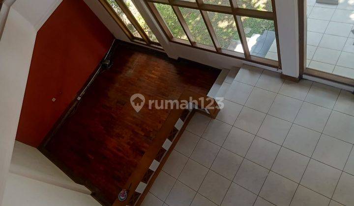 Rumah Modern 2 Lantai Lokasi di Area Sarijadi 2