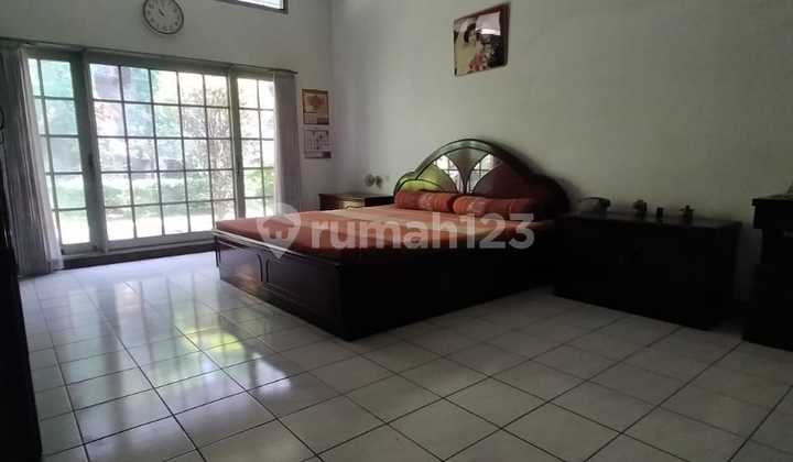 Rumah Nyaman Lux Modern Lokasi di Kembar Indah 2